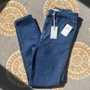 Good American Always Fit Jeans 6-12